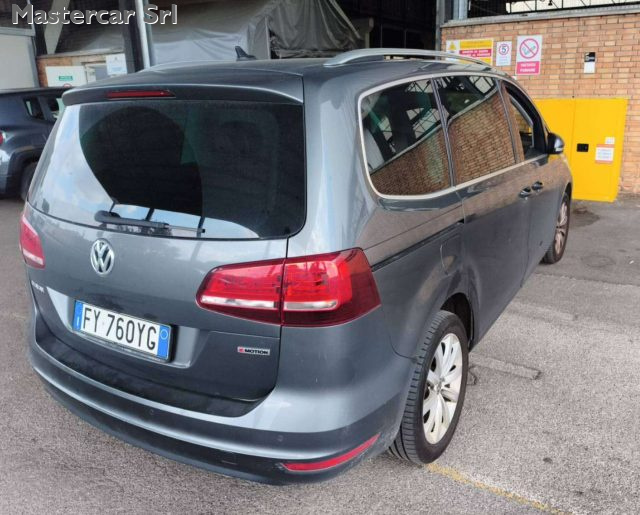 VOLKSWAGEN Sharan usata, con Autoradio