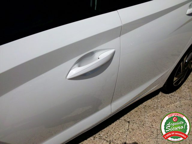 HYUNDAI i20 usata, con Bluetooth
