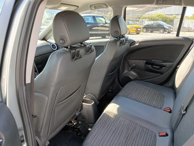 OPEL Corsa usata, con ESP