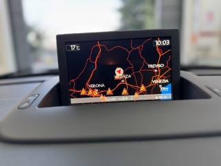 PEUGEOT 5008 usata, con Cruise Control