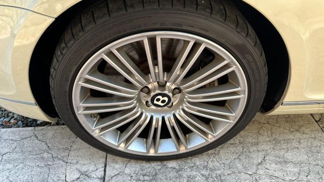 BENTLEY Continental usata 37