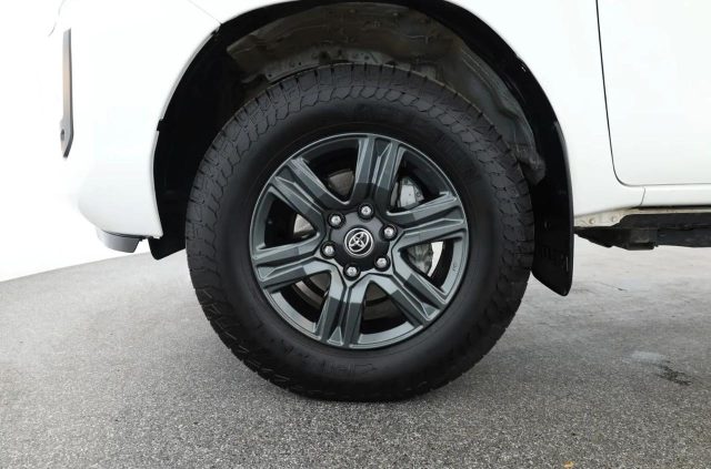 TOYOTA Hilux usata, con Antifurto