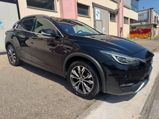 INFINITI QX30 usata, con Airbag Passeggero