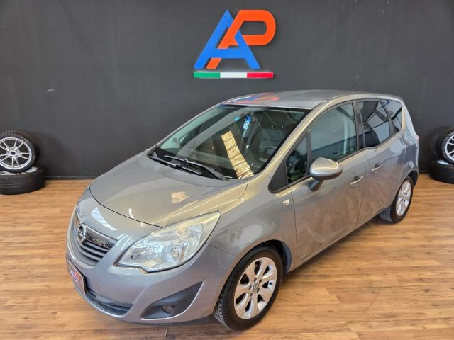 OPEL Meriva usata, con Airbag