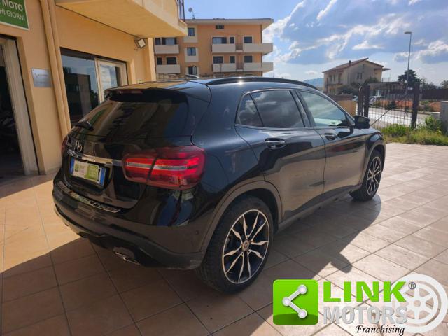 MERCEDES-BENZ GLA 200 usata, con Airbag Passeggero