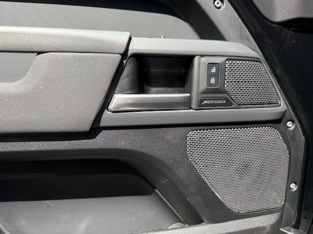 LAND ROVER Defender usata, con Interni in pelle