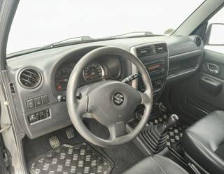 SUZUKI Jimny usata, con Cronologia tagliandi
