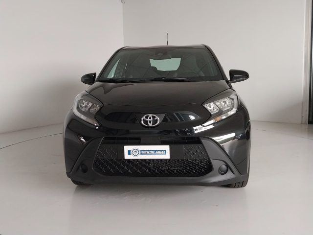 TOYOTA Aygo X usata, con Airbag laterali
