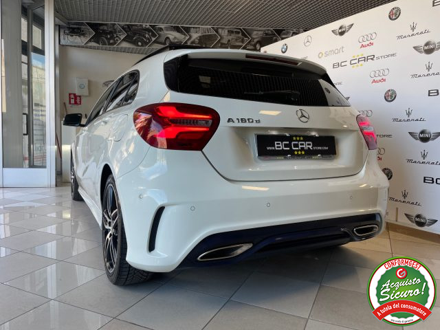MERCEDES-BENZ A 180 usata, con Specchietti laterali elettrici