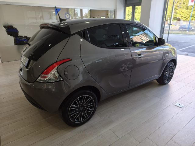 LANCIA Ypsilon usata, con Airbag Passeggero