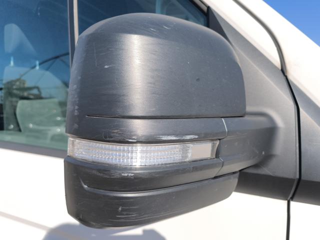 VOLKSWAGEN Crafter usata 37
