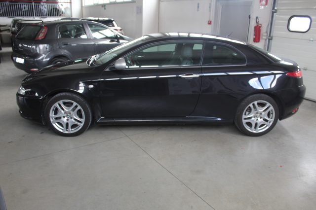 ALFA ROMEO GT usata, con Airbag laterali