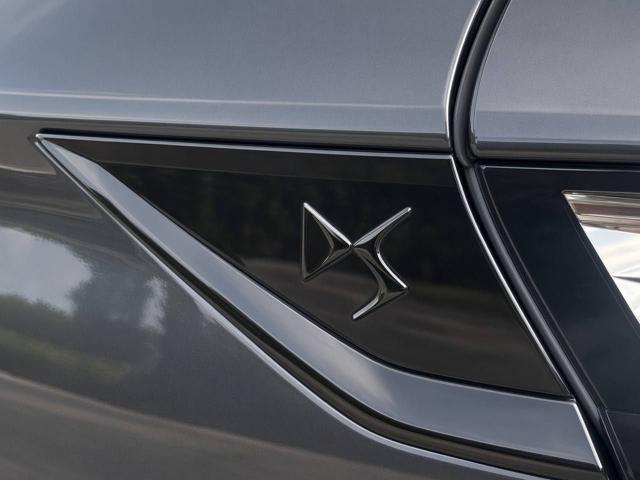 DS AUTOMOBILES DS 7 usata, con Volante multifunzione