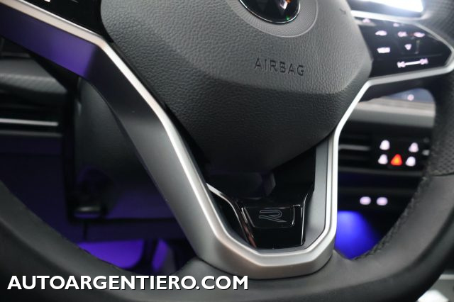 VOLKSWAGEN Golf usata, con Autoradio digitale