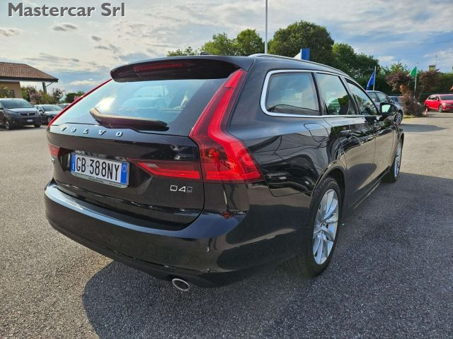 VOLVO V90 usata, con Autoradio