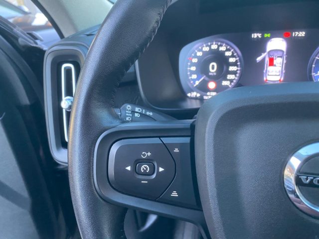 VOLVO XC40 usata, con Controllo automatico clima