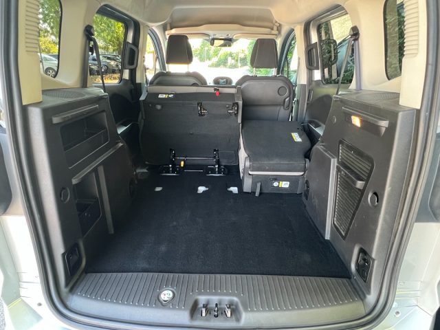 FORD Tourneo Courier usata, con Bluetooth