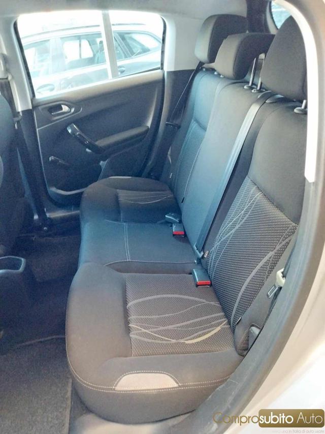 PEUGEOT 208 usata, con Servosterzo