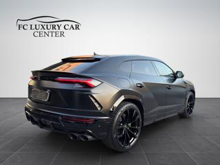 LAMBORGHINI Urus usata, con Autoradio