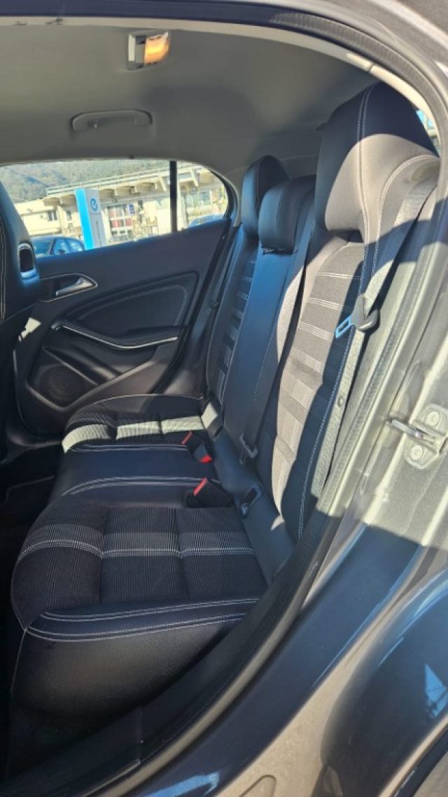 MERCEDES-BENZ GLA 200 usata, con Servosterzo