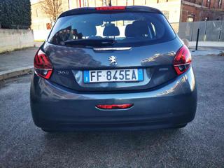 PEUGEOT 208 usata, con Alzacristalli elettrici