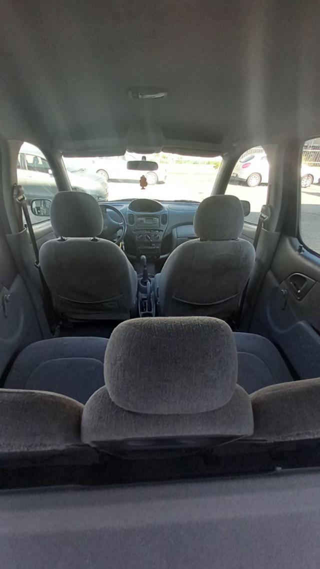 TOYOTA Yaris usata, con Immobilizzatore elettronico