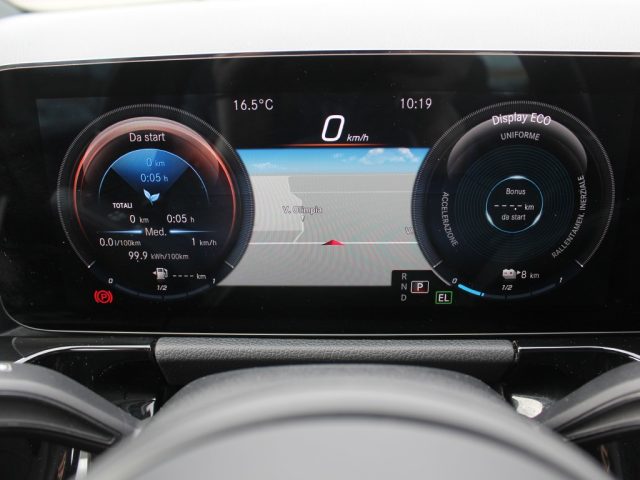 MERCEDES-BENZ B 250 usata, con Luci diurne LED