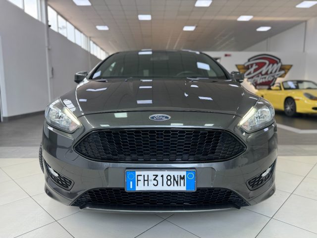 FORD Focus usata, con Telecamera per parcheggio assistito