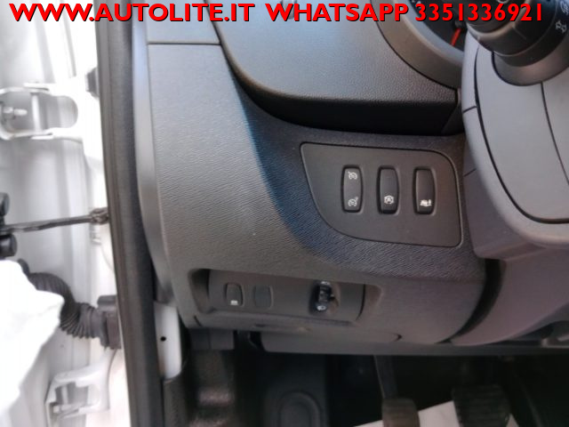 RENAULT Kangoo usata 24