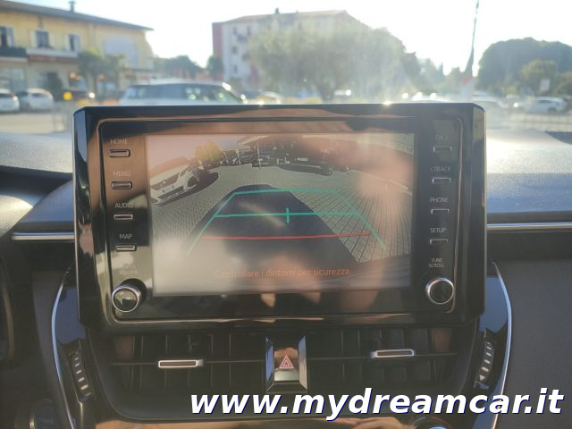TOYOTA Corolla usata, con Fari LED