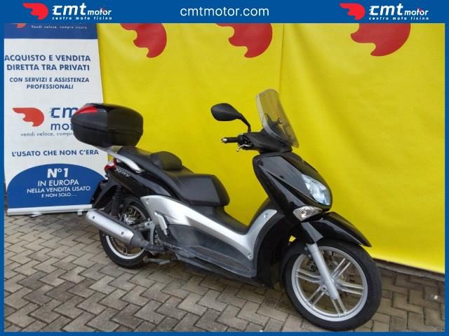 YAMAHA X-City 250 usata 1