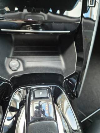 PEUGEOT 2008 usata, con USB