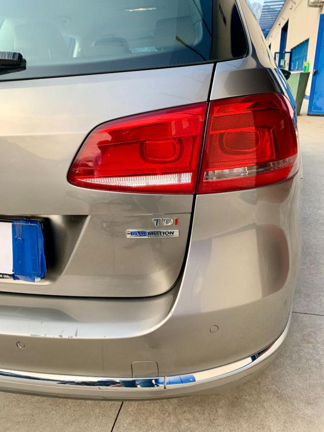 VOLKSWAGEN Passat usata, con Controllo trazione