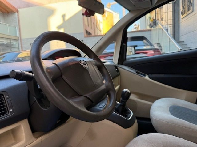 LANCIA MUSA usata, con Lettore CD