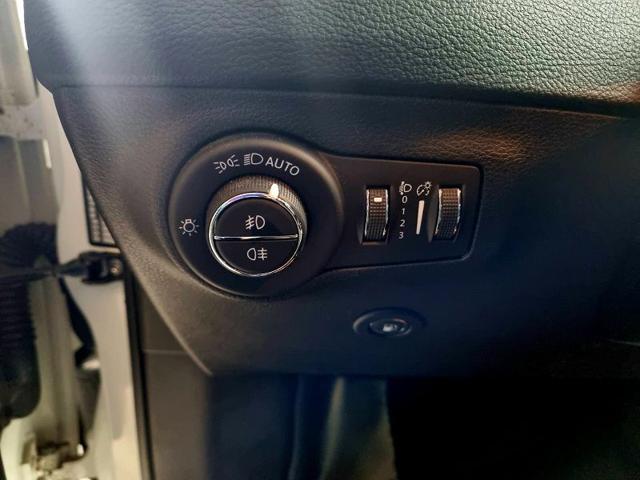 JEEP Compass usata, con Alzacristalli elettrici
