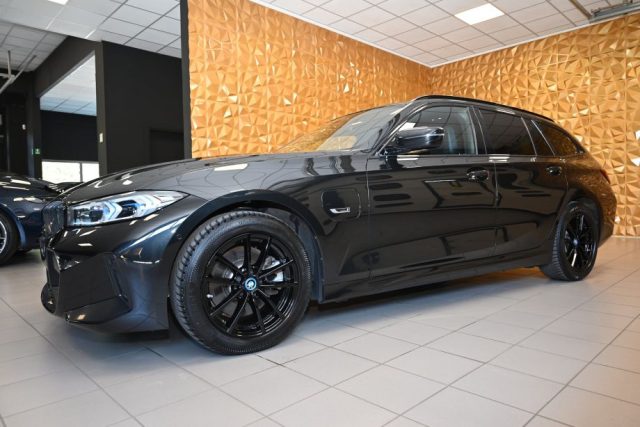 BMW 330 usata 76