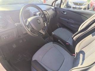 RENAULT Captur usata 8