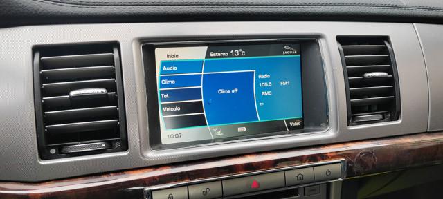 JAGUAR XF usata, con Alzacristalli elettrici