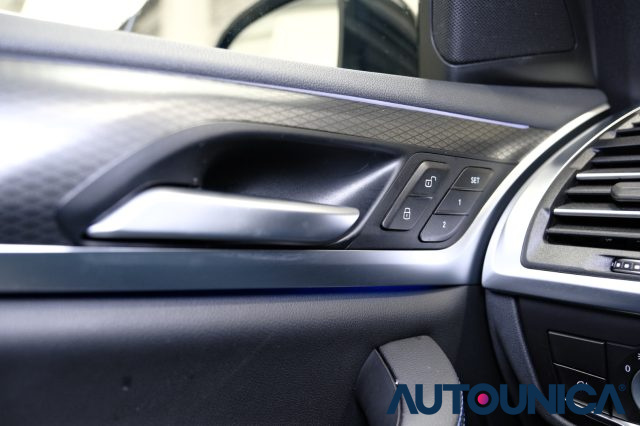 BMW X3 usata, con Sensori di parcheggio posteriori