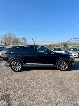 AUDI Q7 usata, con Autoradio