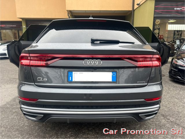 AUDI Q8 usata, con Alzacristalli elettrici