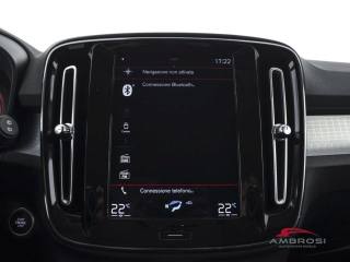 VOLVO XC40 usata 14
