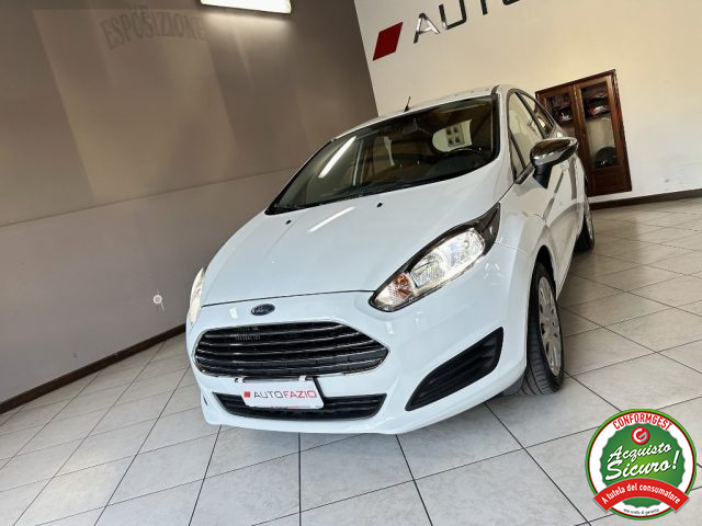 FORD Fiesta usata, con ABS