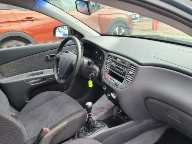 KIA Rio usata, con Climatizzatore
