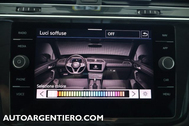 VOLKSWAGEN Tiguan usata, con USB