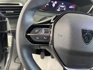 PEUGEOT 2008 usata 29