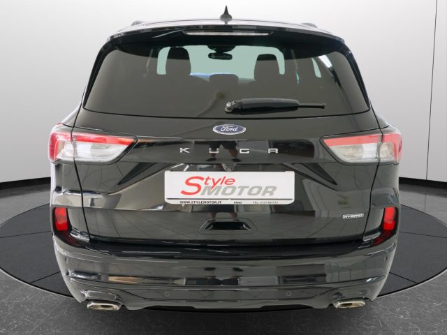 FORD Kuga usata, con Bracciolo