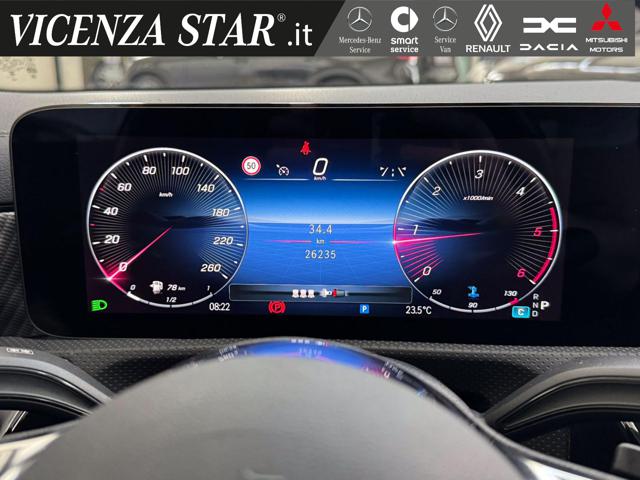 MERCEDES-BENZ CLA 180 usata, con Controllo automatico clima