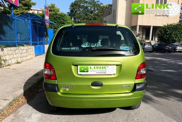 RENAULT Megane usata, con Autoradio