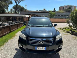 TOYOTA RAV 4 MY23 usata, con Airbag